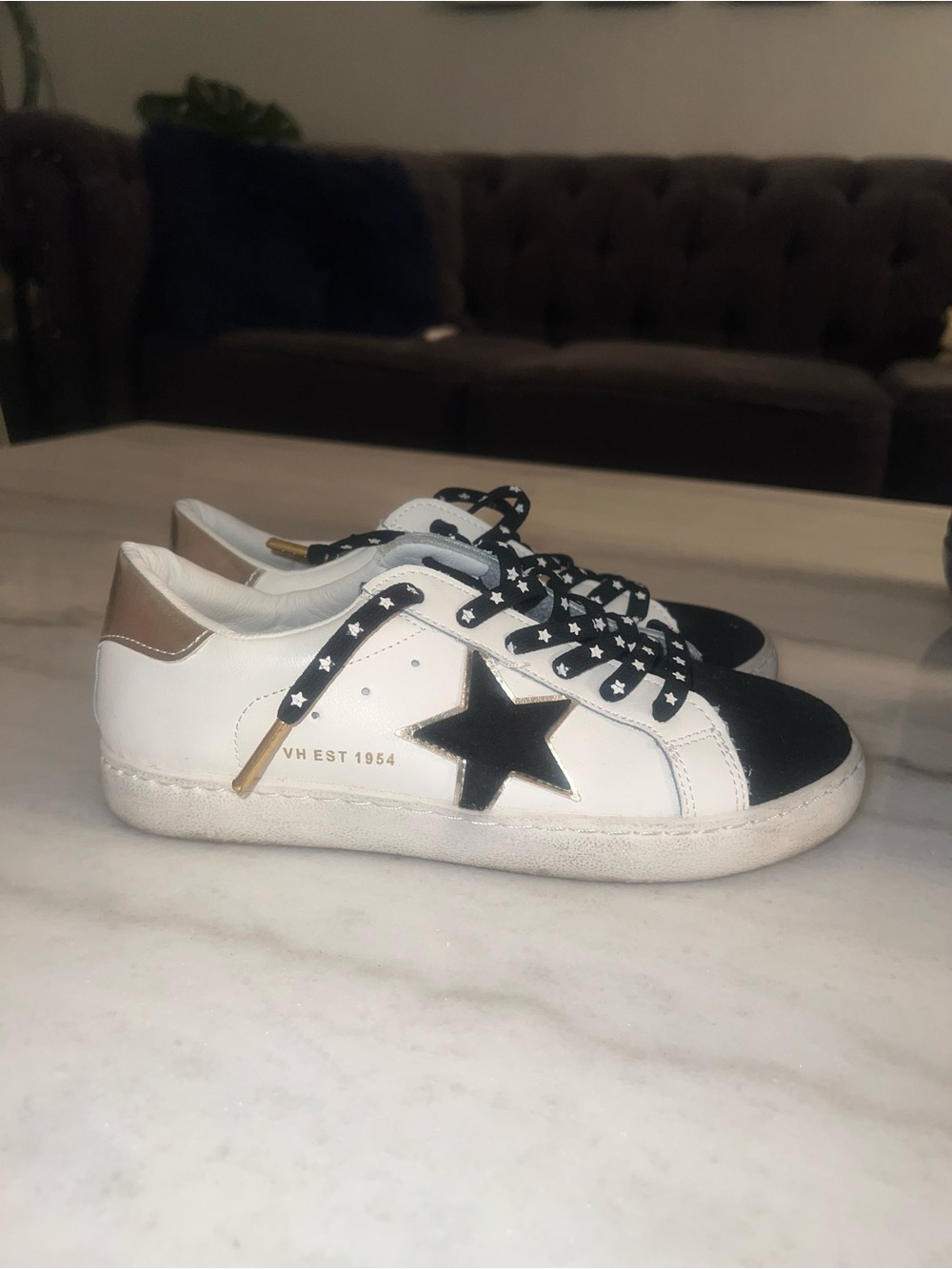 White Leather Sneakers with Black Star Accent size 5.5